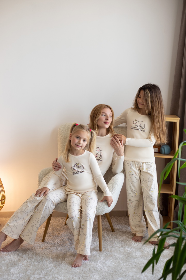 Комплект жіночий